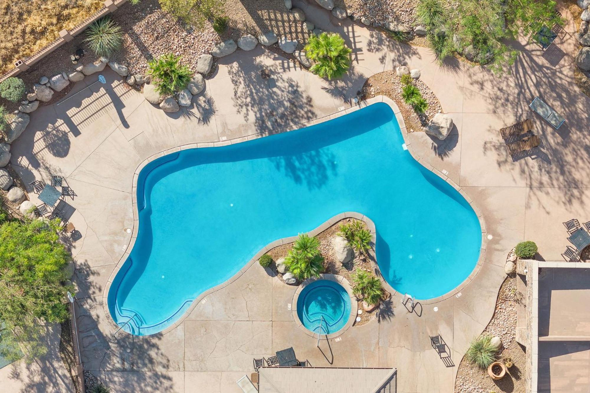 The Condo At Coral Springs Resort 哈里肯 外观 照片