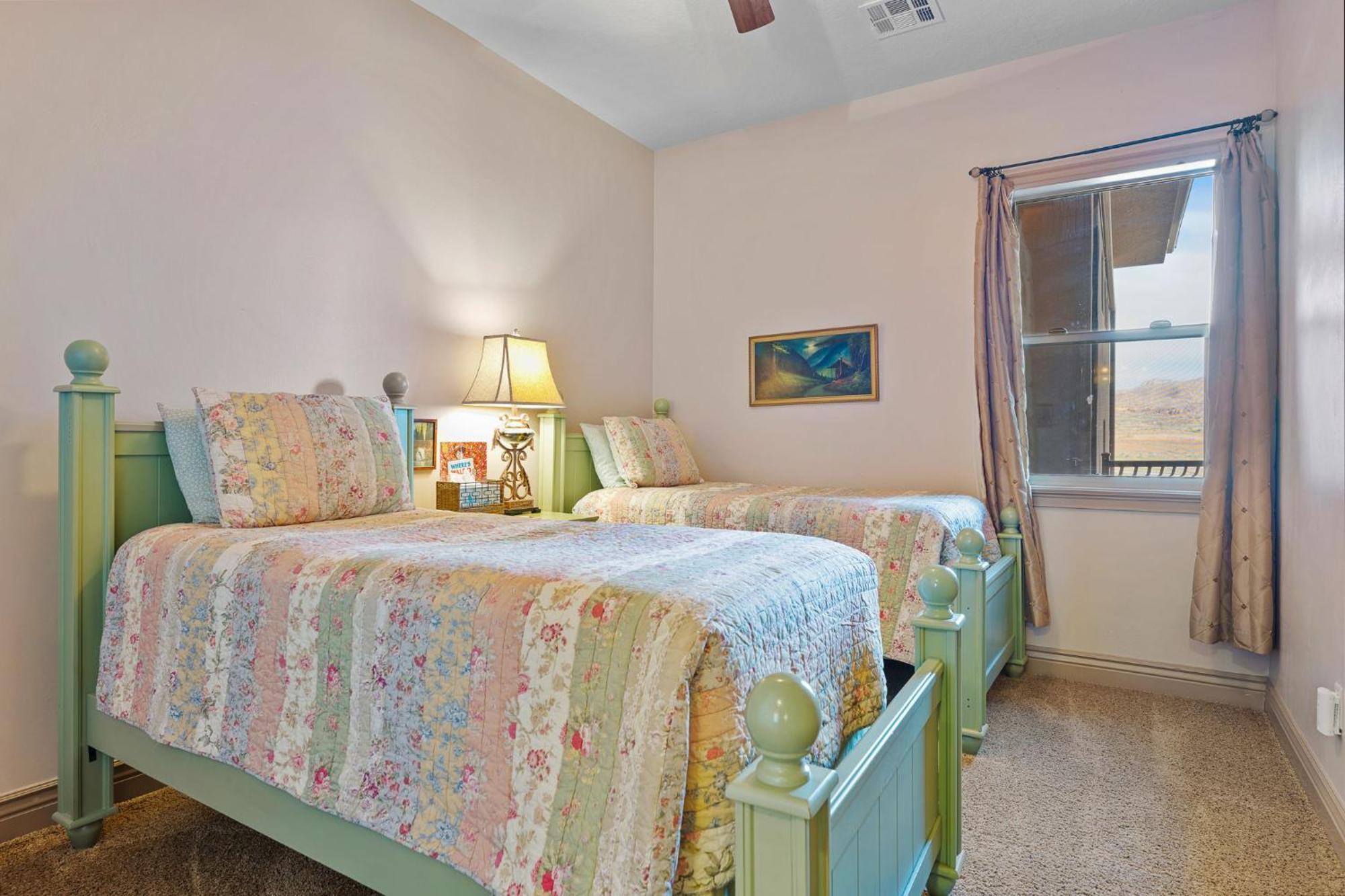 The Condo At Coral Springs Resort 哈里肯 外观 照片